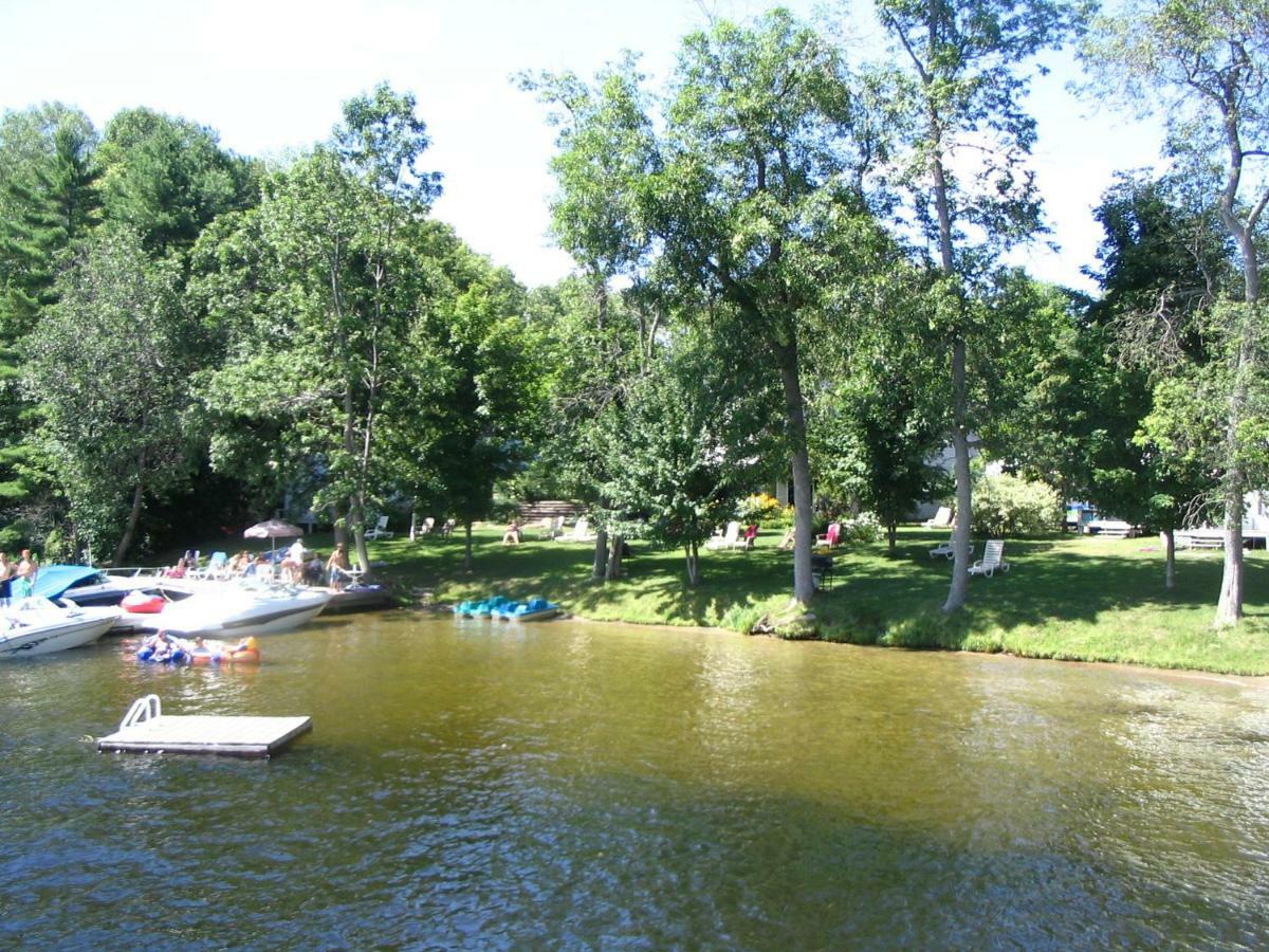 Beachside On Lake Muskoka Port Carling Extérieur photo